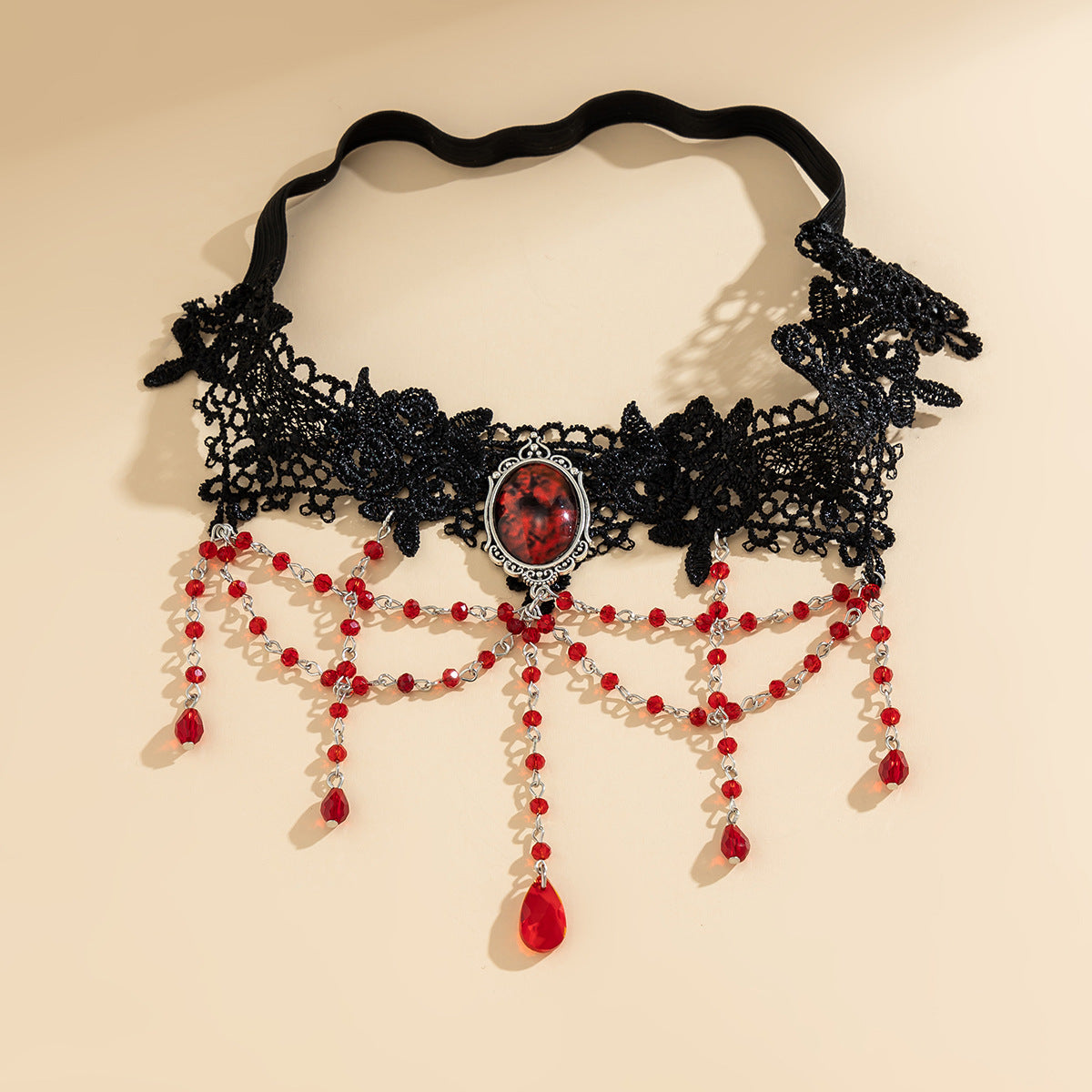 Chaine de Cuisse Gothique – Dentelle Noire & Perles Rouges