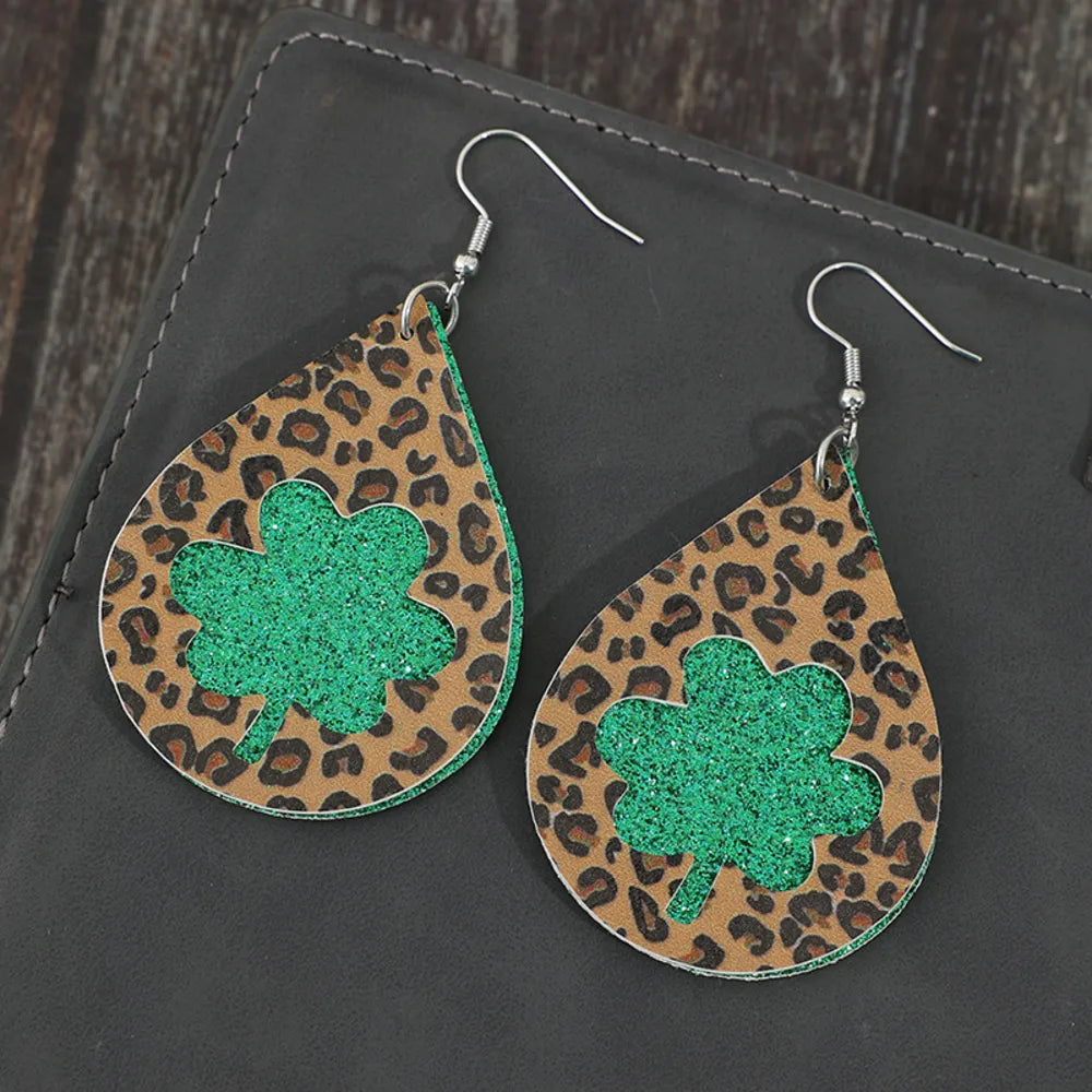 Boucles d’Oreilles Goutte Léopard – Cuir Végan & Motif Animalier