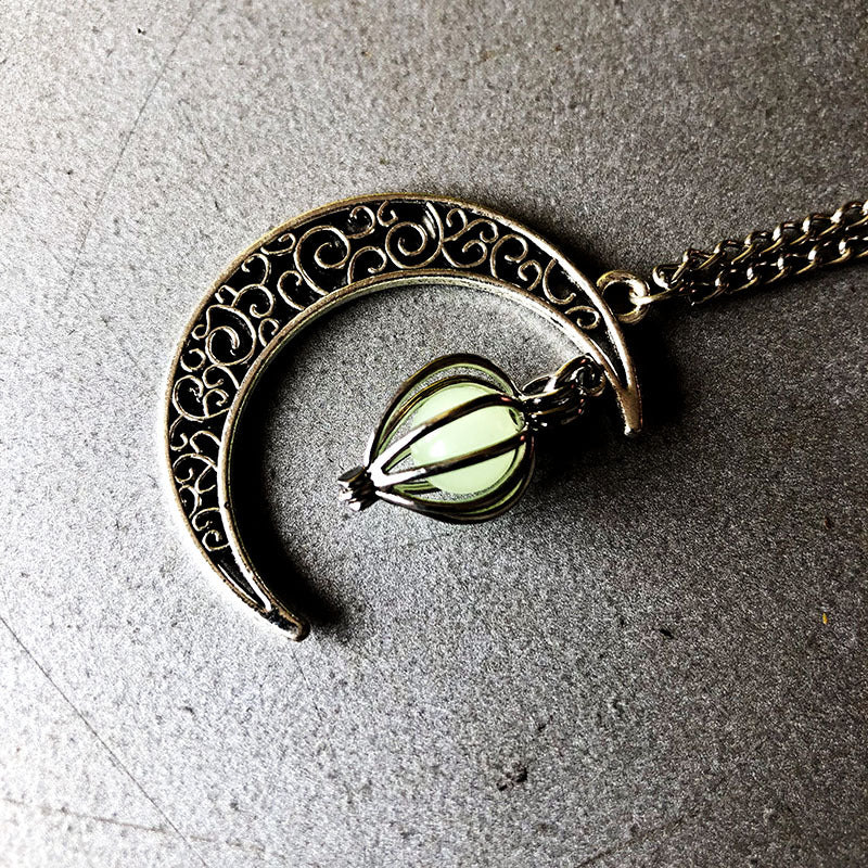 Collier Lune & Pierre Lumineuse