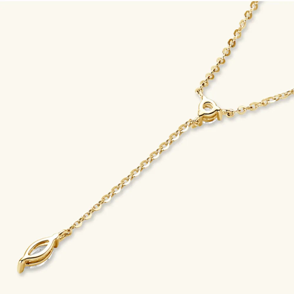 Collier Moissanite en Argent 925 – Élégance Intemporelle & Éclat Bleu Saphir