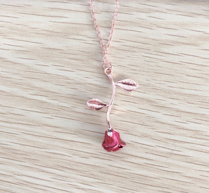 Collier Rose Rouge - Alliage Doré & Pendentif Fleur