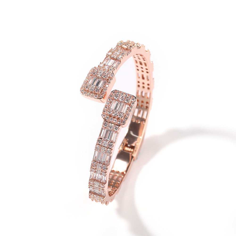 Bracelet Entrelacé Bicolore – Style Hip-Hop & Strass Brillants