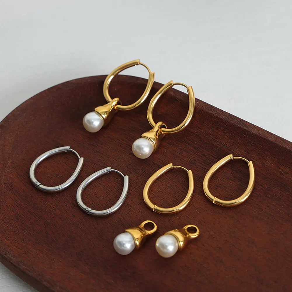 Boucles d’Oreilles Huggie – Acier Titane & Finition Brillante