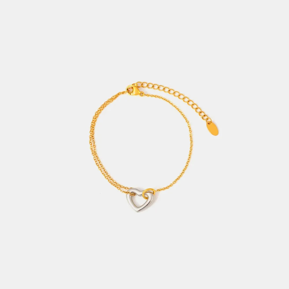 Bracelet Cœur Doré – Plaqué Or 18K & Élégance Minimaliste