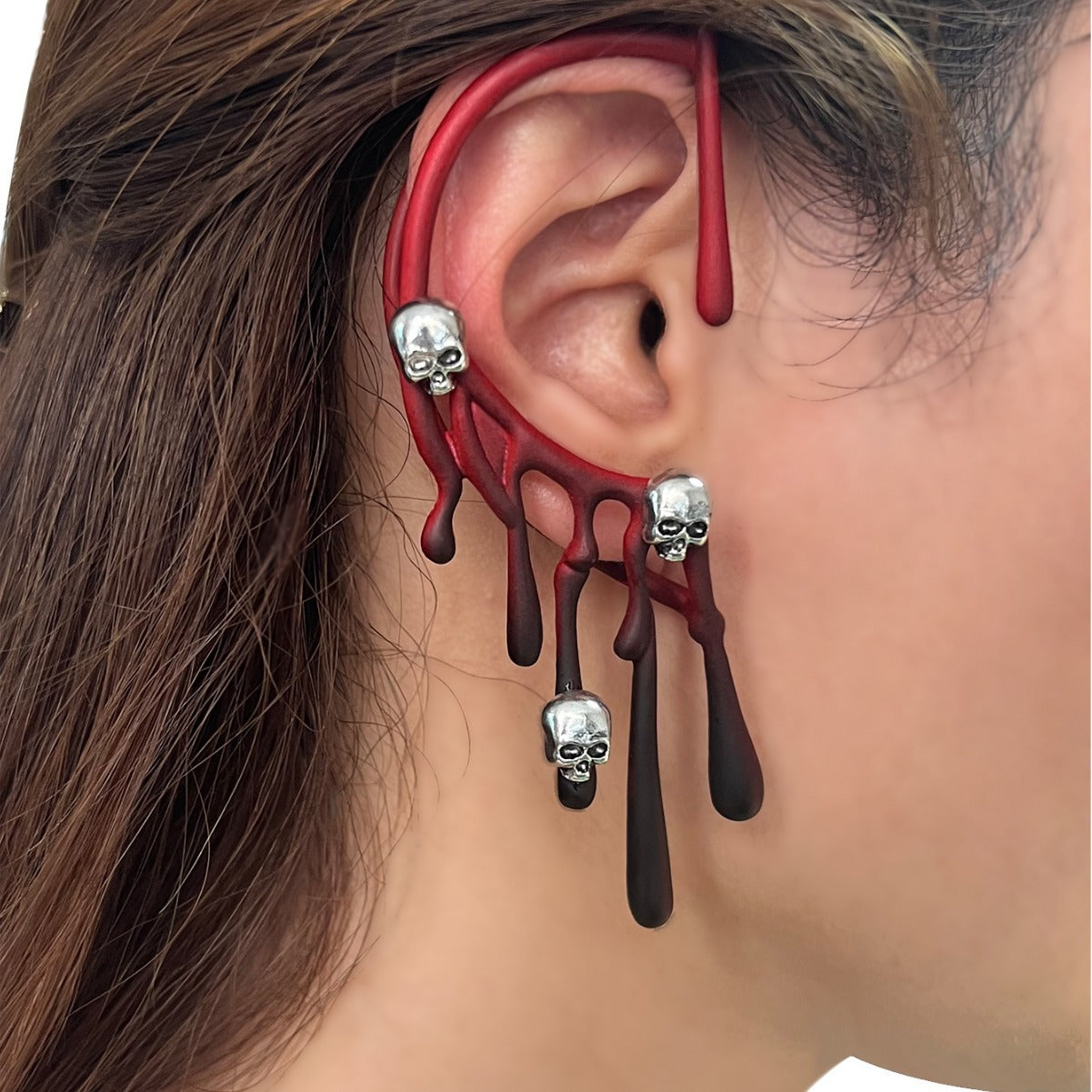 Boucle d’Oreille Effet Sang & Crânes