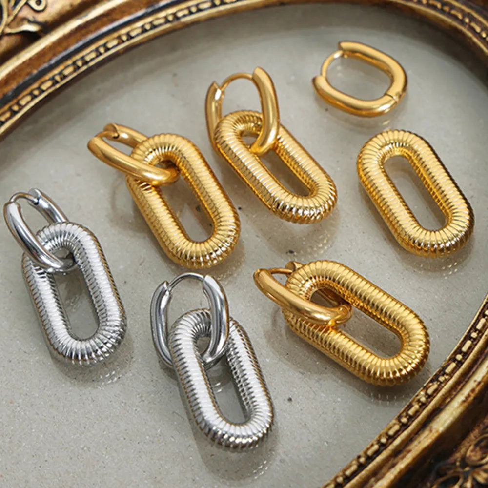 Boucles d’Oreilles Pendantes – Acier Titane & Finition Brillante