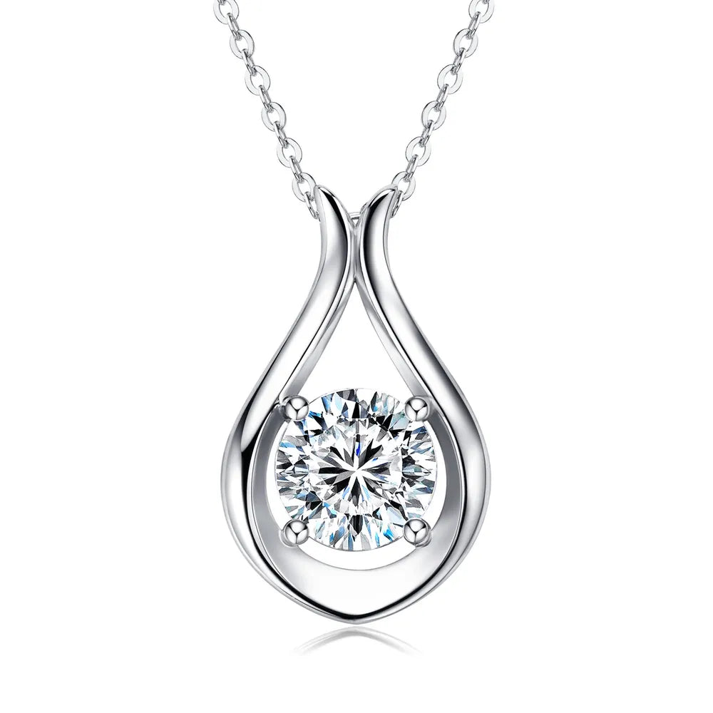 Collier Solitaire Moissanite 2 Carats – Argent 925 & Éclat Diamant