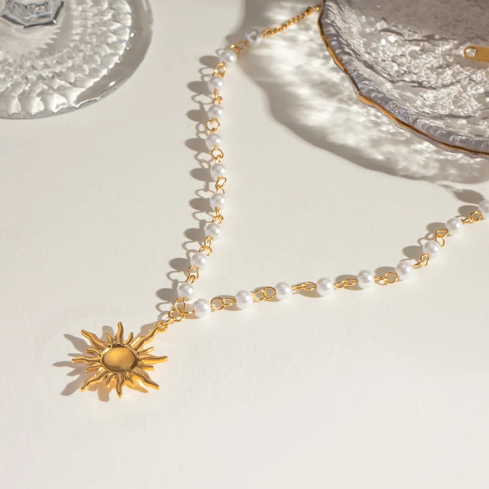 Collier Soleil & Perle – Plaqué Or 18K, Élégance Bohème
