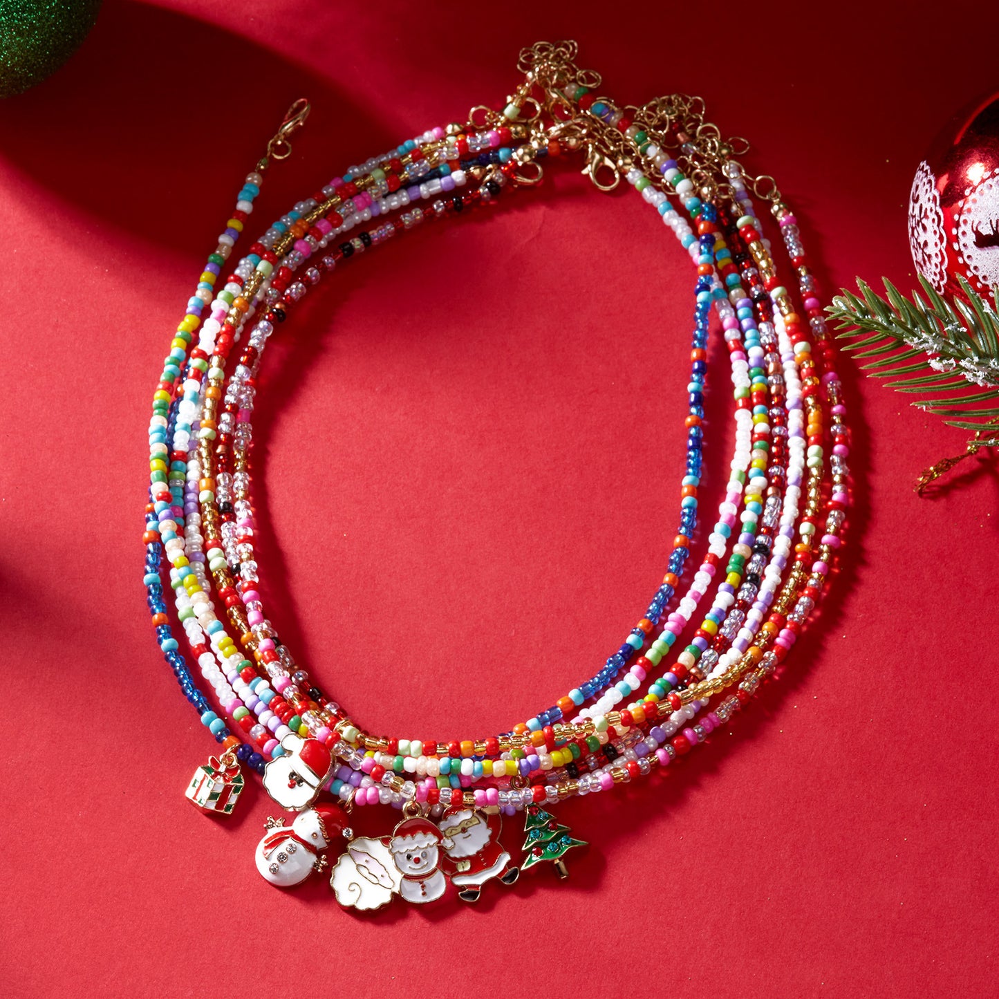 Collier de Perles Colorées – Édition Noël | Multi-rangs & Breloques Festives