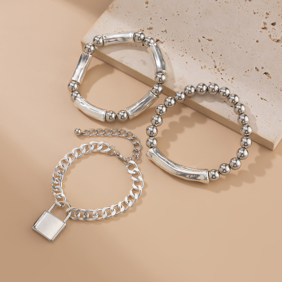 Duo Bracelets Perles & Cœur – Minimaliste, Élégant & Tendance