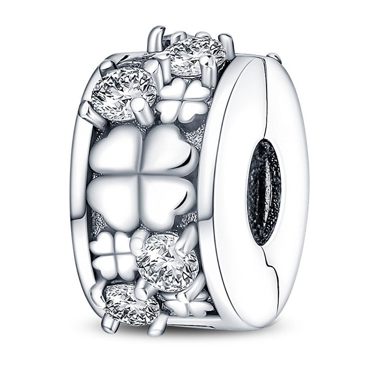 Pendentif Trèfle Porte-Bonheur – En Cuivre Plaqué Argent 925