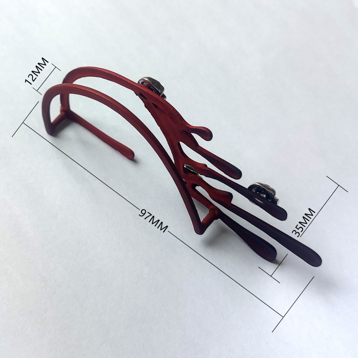 Boucle d’Oreille Effet Sang & Crânes