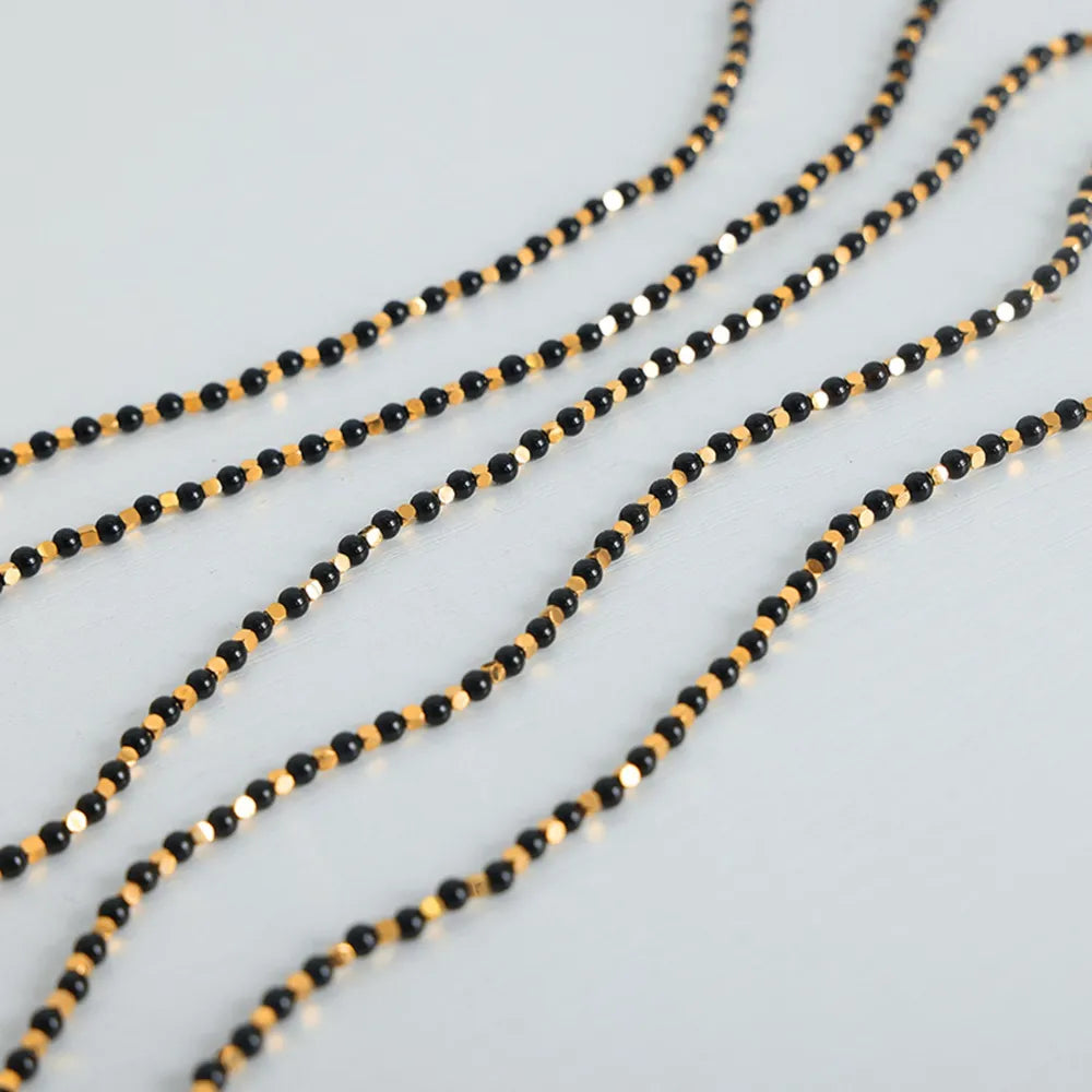 Collier en Acier Titane & Perles d'Agate – Élégance Naturelle