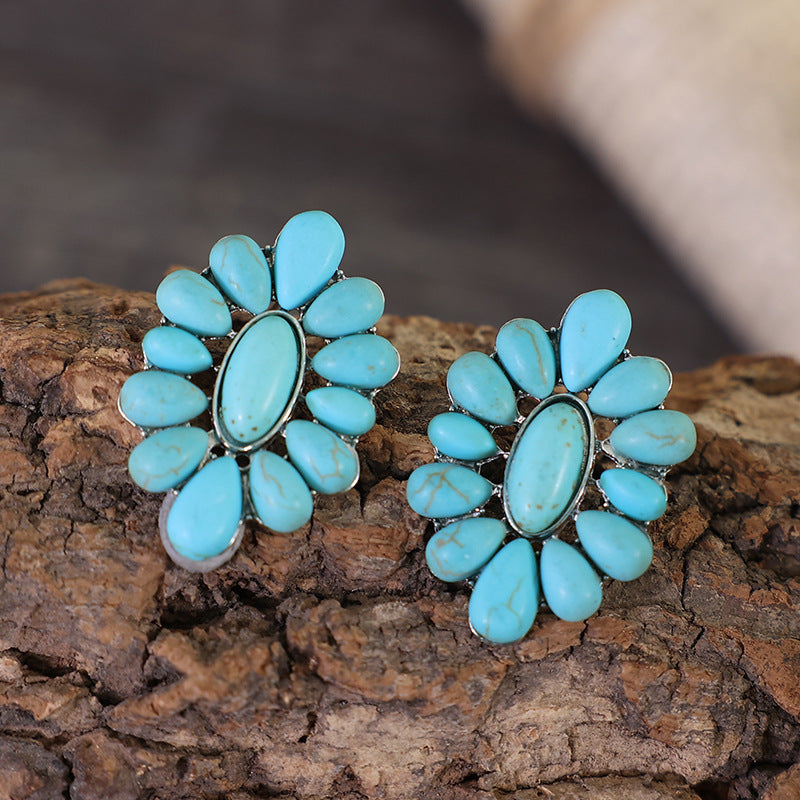 Boucles d’Oreilles Fleur Turquoise – Alliage Doré & Pierre Artificielle