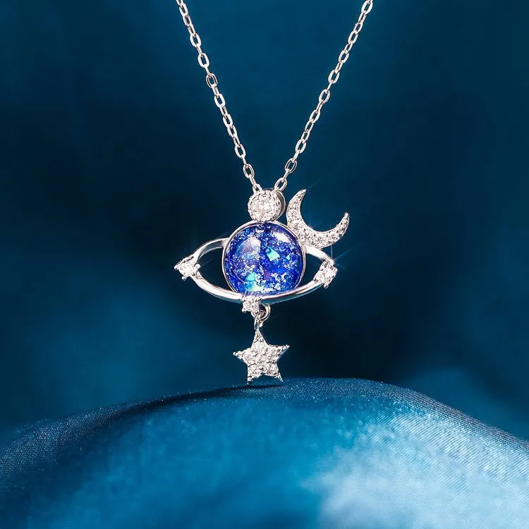 Collier Lune & Étoile – Ciel Étoilé en Zircon Doré