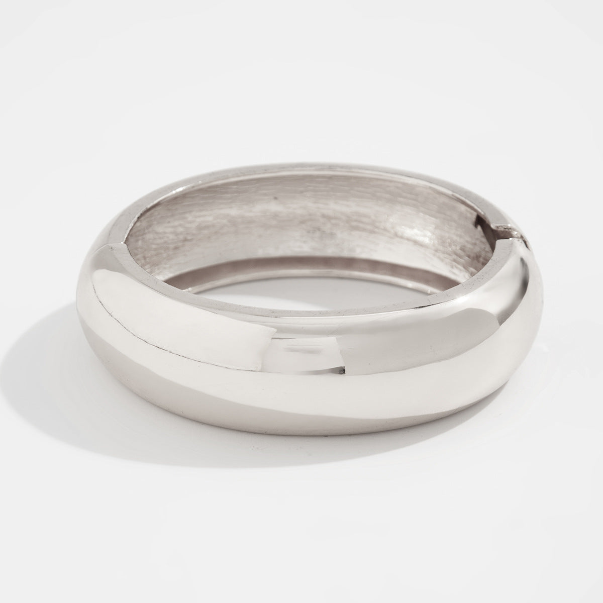 Bracelet Bicolore Ondulé – Élégance Moderne & Chic