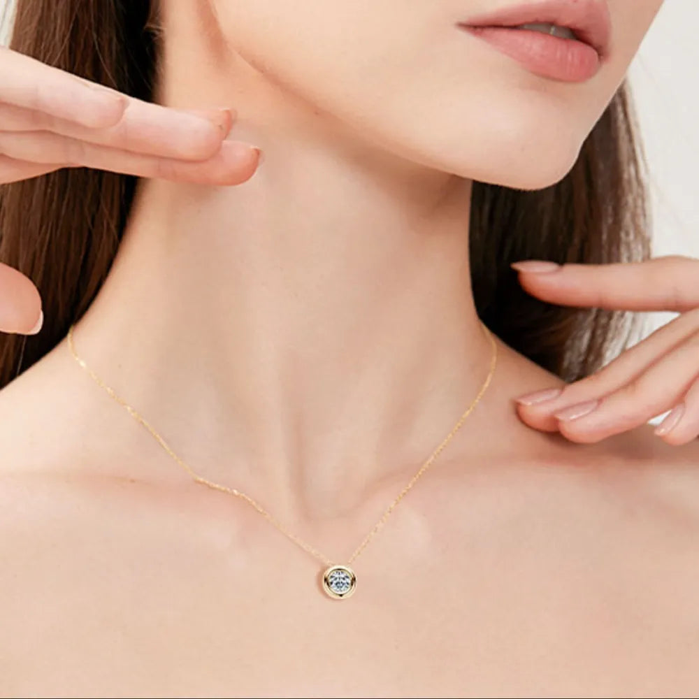 Collier Moissanite 1 Carat – Solitaire Moderne en Argent 925