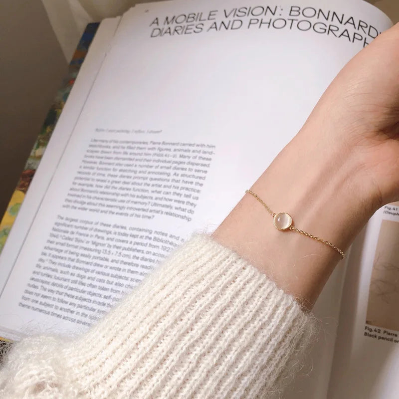 Bracelet en Argent Sterling 925 Plaqué Or 18K & Calcédoine Blanche