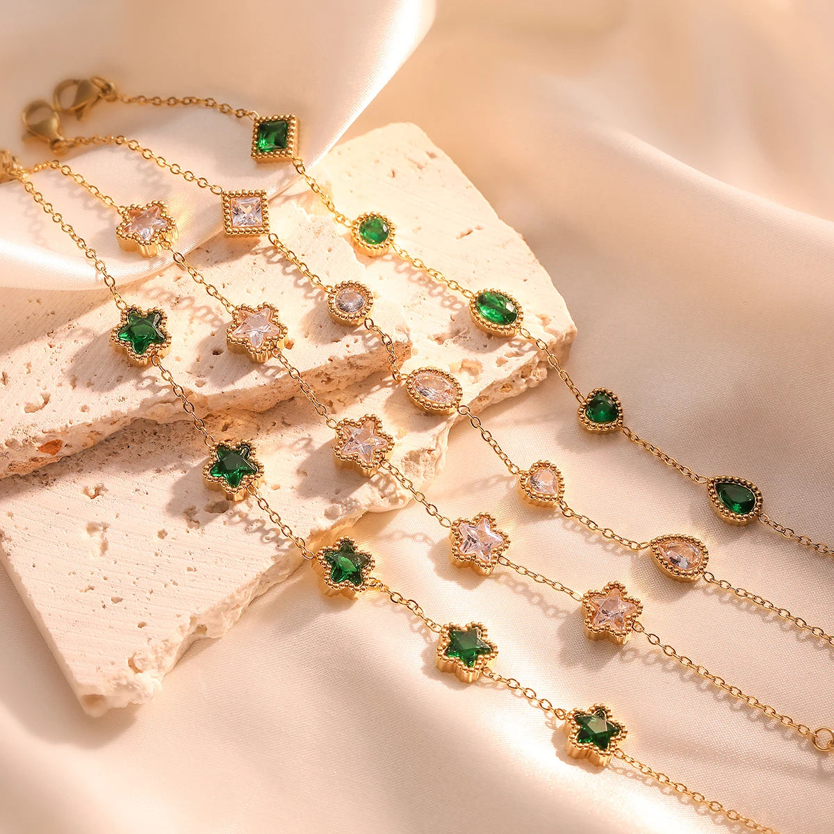 Bracelet NEWBUY 2024 – Acier Inoxydable Doré & Cristal Vert (disponible d'autres couleurs)