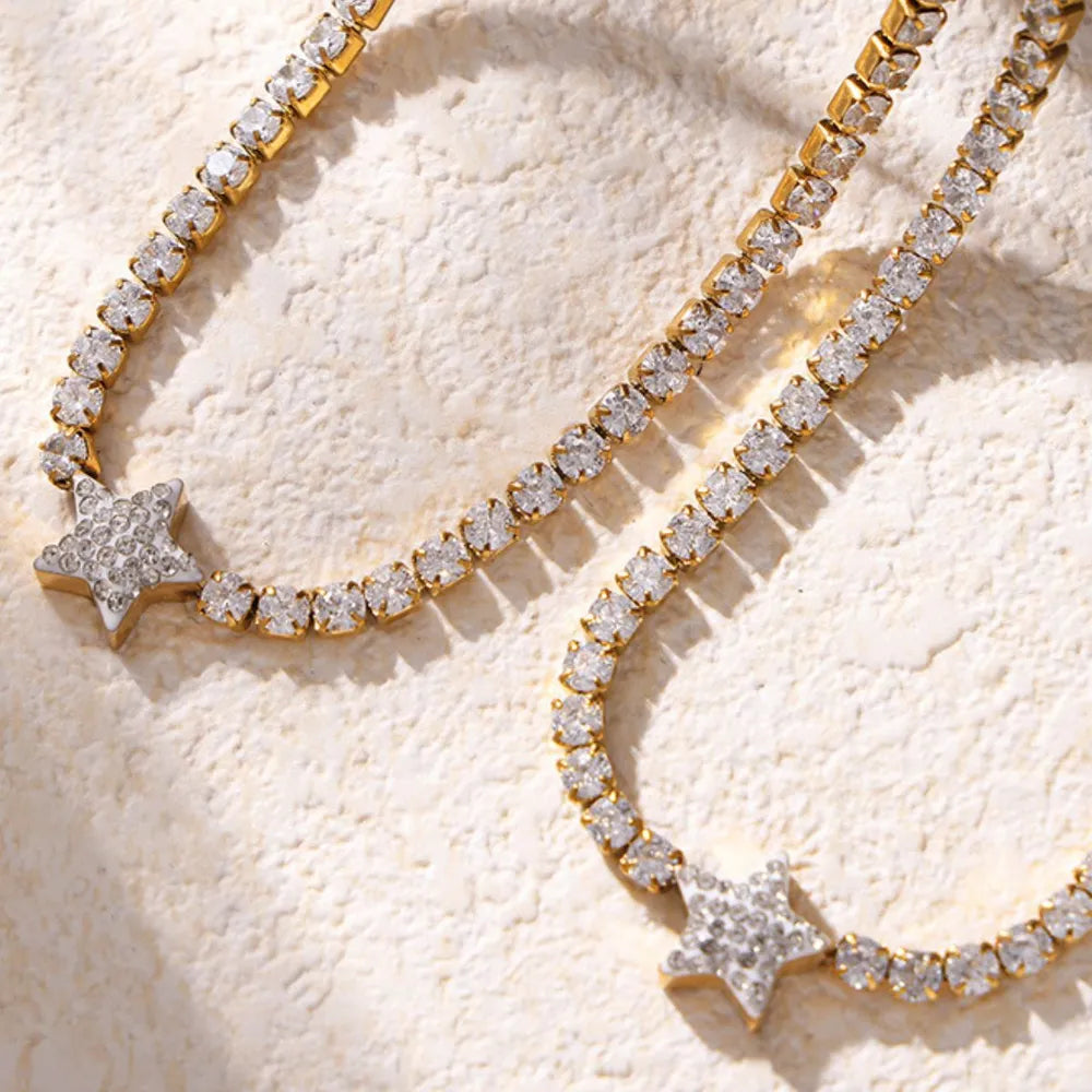 Collier Étoile Zircon – Acier Titane & Brillance Céleste