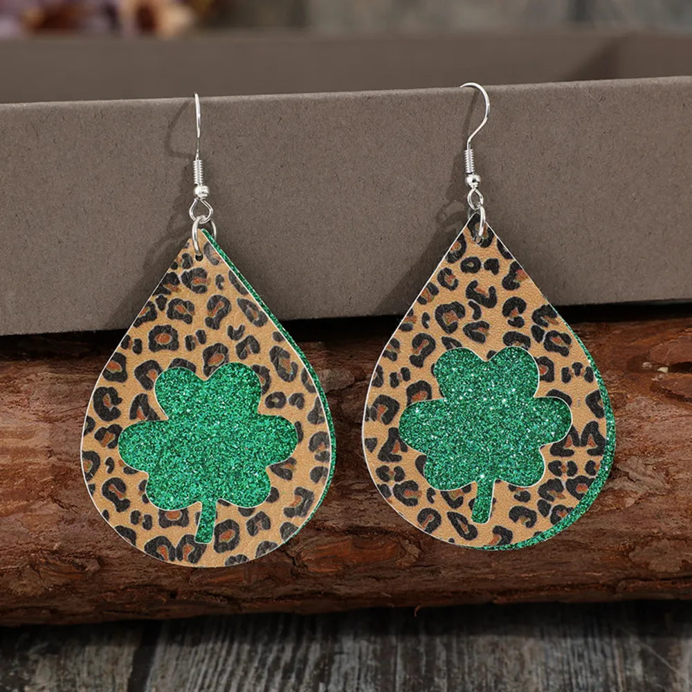 Boucles d’Oreilles Goutte Léopard – Cuir Végan & Motif Animalier