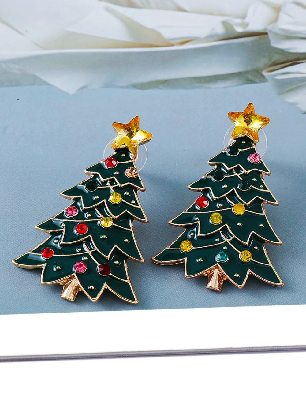 Boucles d’Oreilles Sapin de Noël Vert – Strass & Esprit de Fête