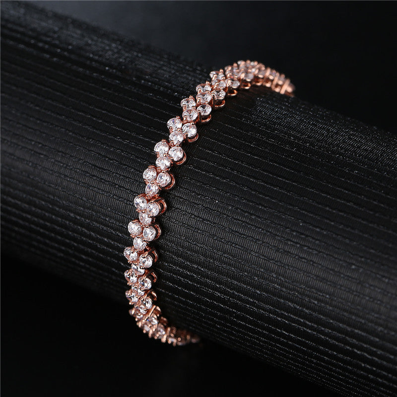 Bracelet Romain Doré – Zircons AAA & Finition Élégante
