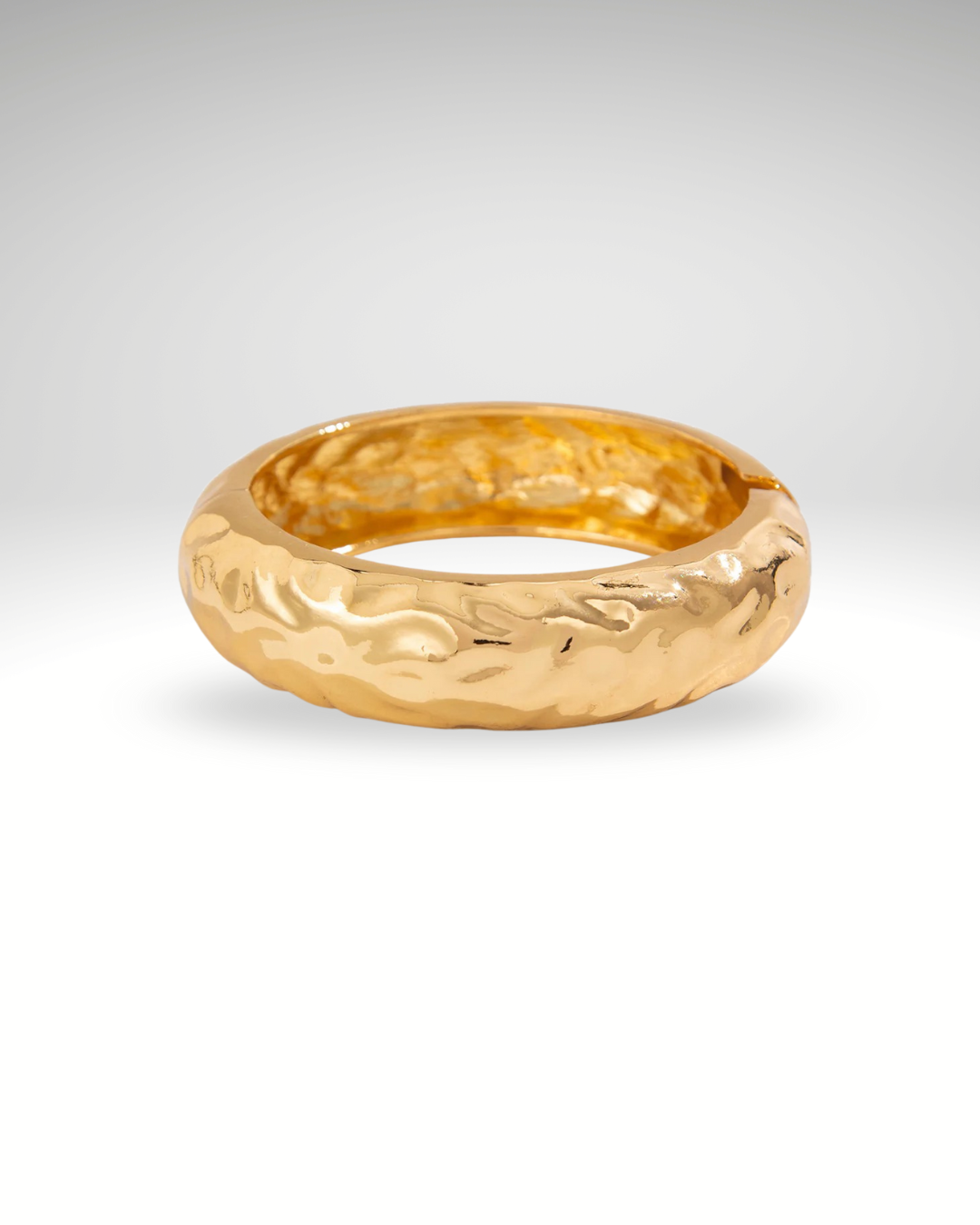 Bracelet Doré Luxueux – Perles & Finitions Texturées