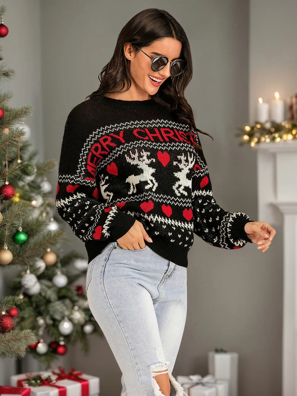 Pull de Noël "Rennes & Flocons" – Col Rond Noir