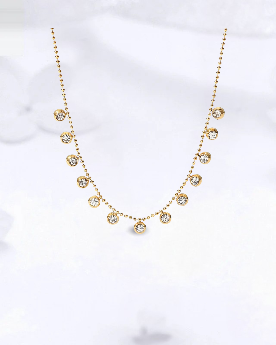 Collier Zircon Plaqué Or 18K – Élégance et Raffinement