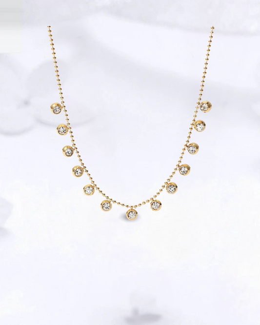 Collier Zircon Plaqué Or 18K – Élégance et Raffinement