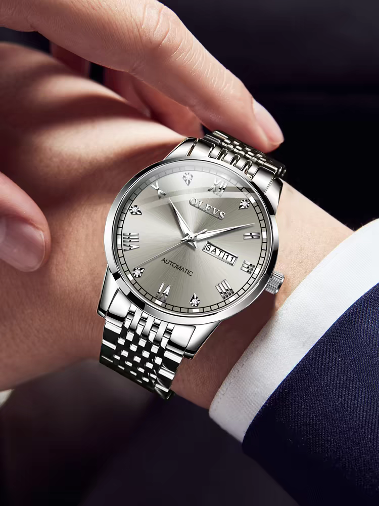 Montre Mécanique Homme – Élégance Acier & Éclairage Nocturne