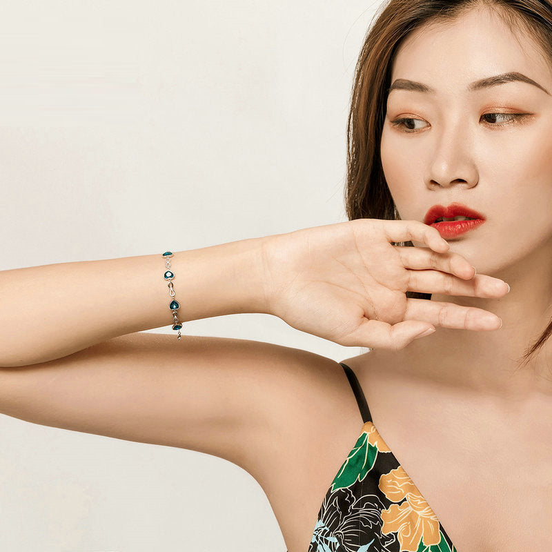 Bracelet Love en Argent 925 – Cœurs Bleus Étincelants
