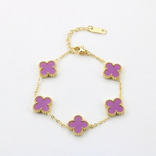 Bracelet Trèfle Doré – Acier Titane Plaqué Or 18K & Chance Élégante