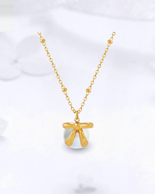 Collier Nœud en Nacre & Or