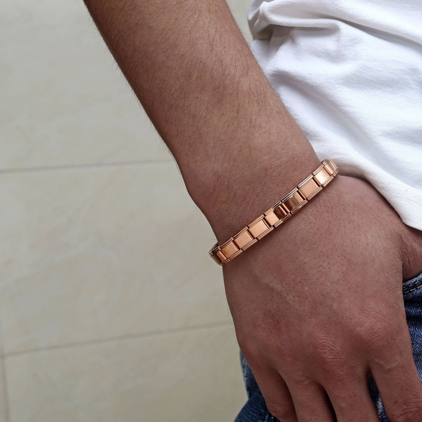 Bracelet Épuré en Acier Titane
