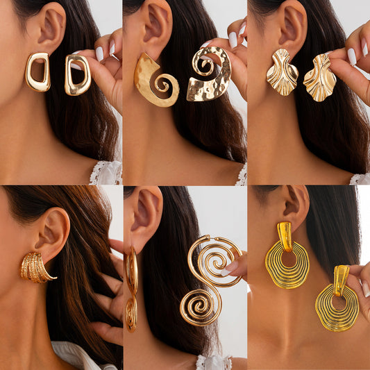 Boucles d’Oreilles Ondulées Style Antique