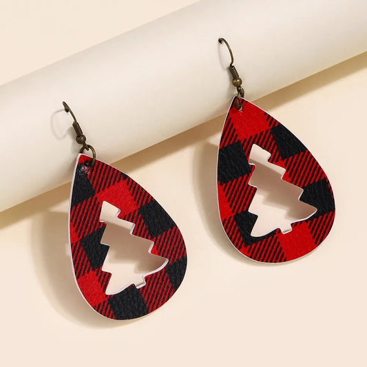 Boucles d'Oreilles Sapin de Noël – Cuir Style Tartan & Motif Découpé  | Look rustique & festif