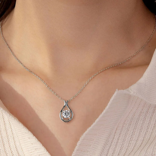 Collier Solitaire Moissanite 2 Carats – Argent 925 & Éclat Diamant