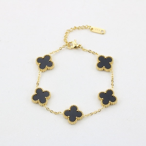Bracelet Trèfle Doré – Acier Titane Plaqué Or 18K & Chance Élégante
